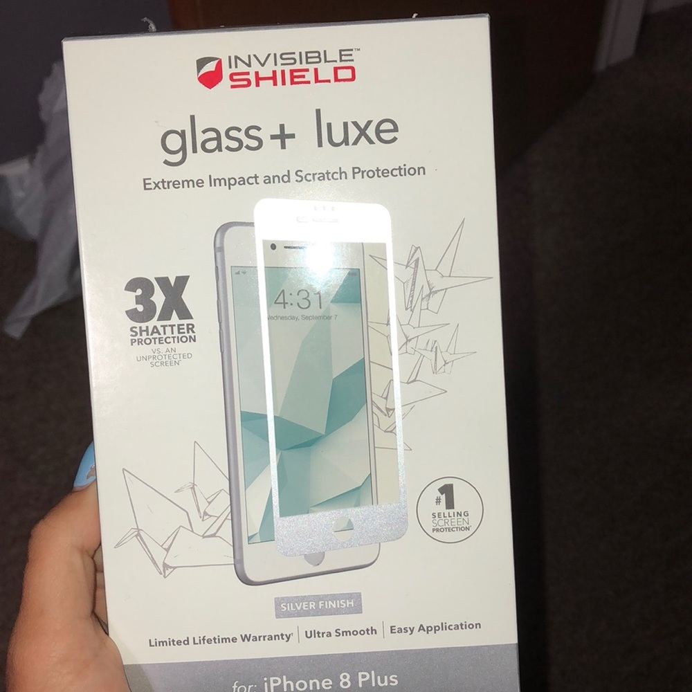 iPhone 8 Plus silver invisible shield